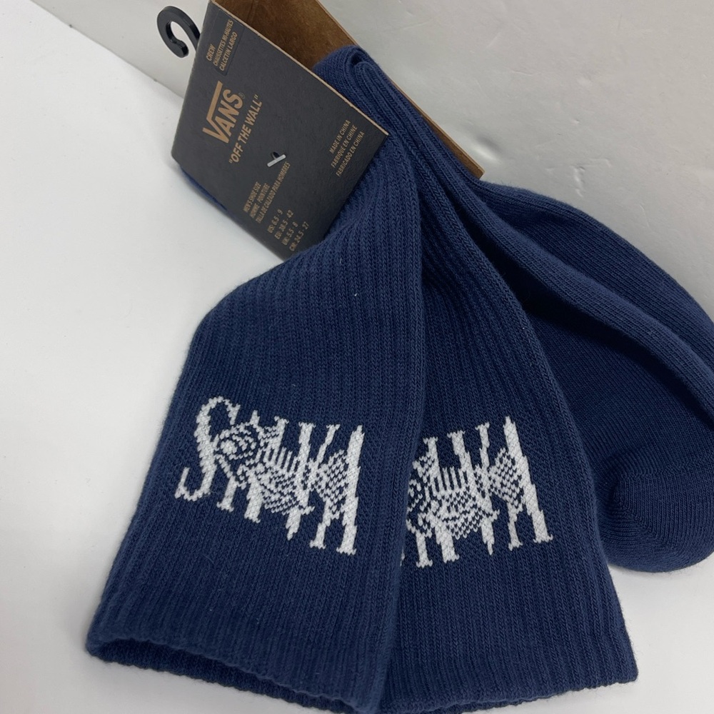 VANS "Off The Wall" Crew socks
New with the tag authentic Vans socks (1 pair) - Picture 3 of 16